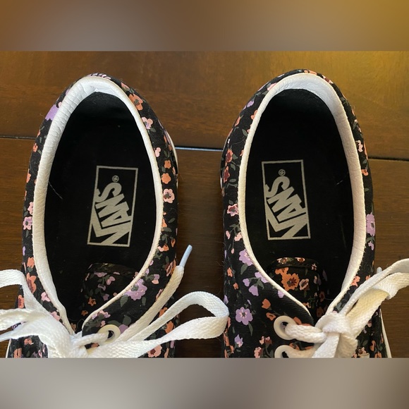 Vans Flowers floral black women’s size 8 men’s size 6.5 - Picture 4 of 5